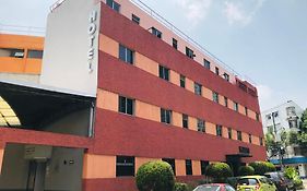 Hotel Marti